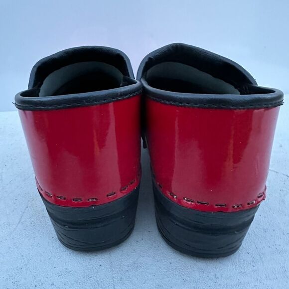 BJORK PROFESSIONAL PLUS Women's Patent Leather Clogs Size 40 USA 9 - Picture 6 of 8